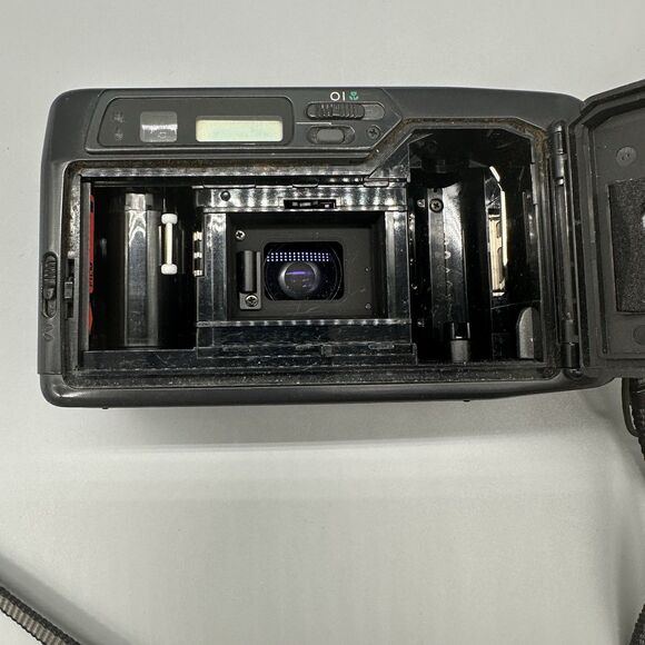 Pentax IQZoom 60 Film Camera As-Is UNTESTED - Picture 5 of 8
